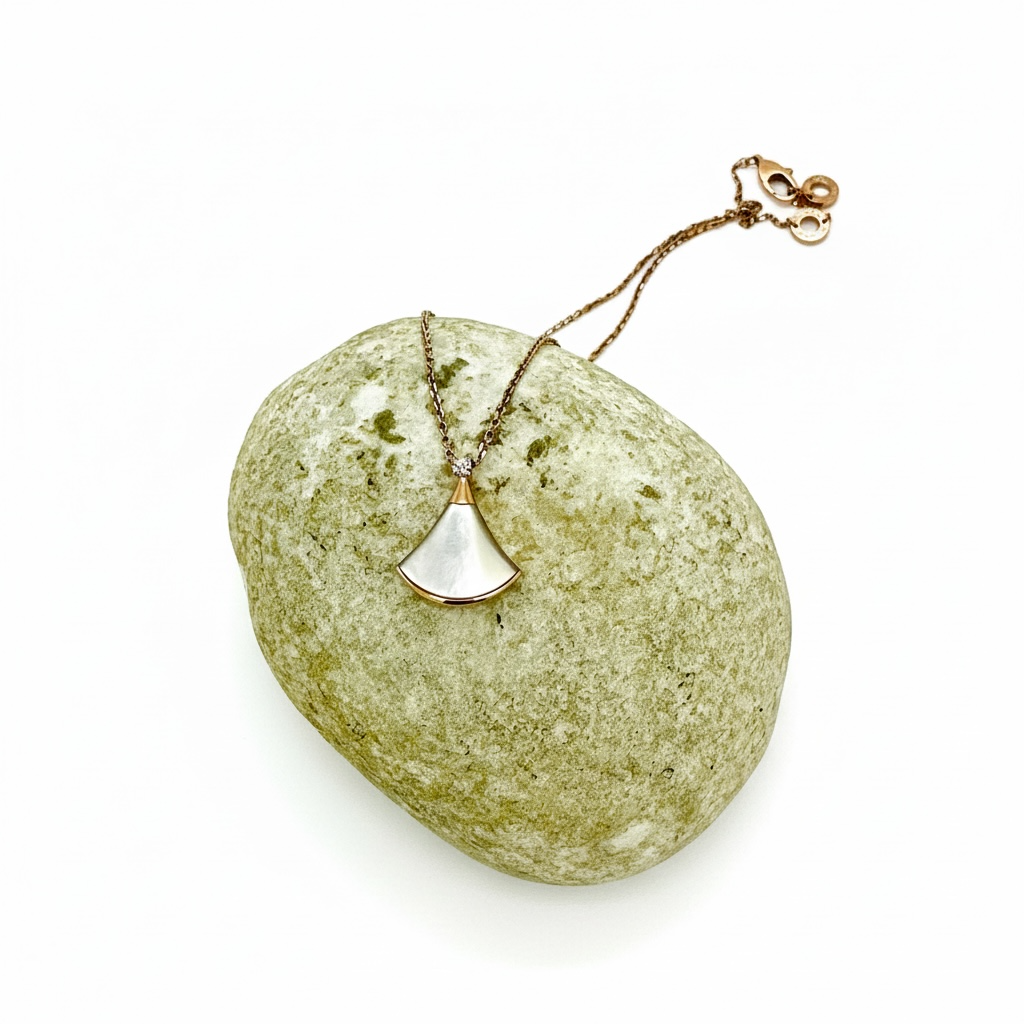Collana Bvlgari Diva's Dream - immagine 3